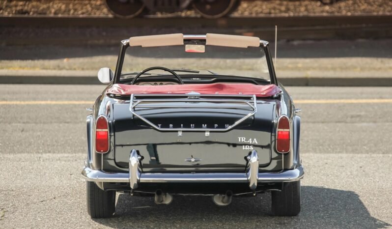 
								1967 Triumph TR4A IRS full									