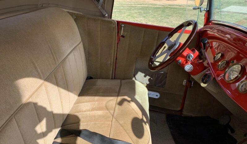 
								1931 Ford Highboy Roadster full									