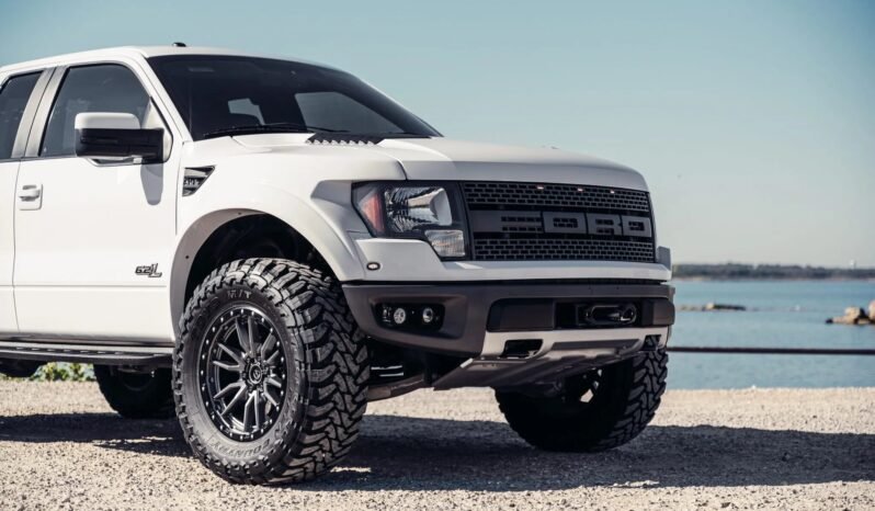 
								2011 Ford F-150 SVT Raptor SuperCab full									