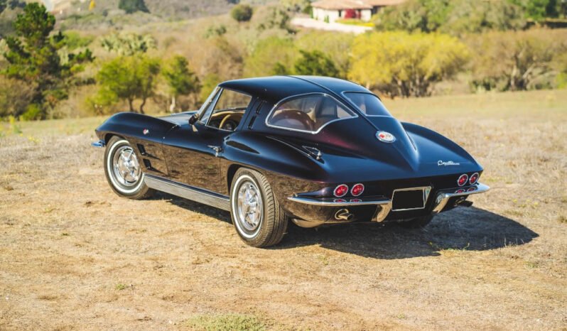 
								1963 Chevrolet Corvette Split-Window 5-Speed full									