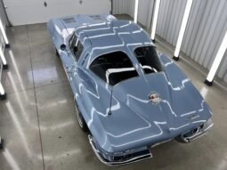 1963 Chevrolet Corvette Split-Window Silver Blue