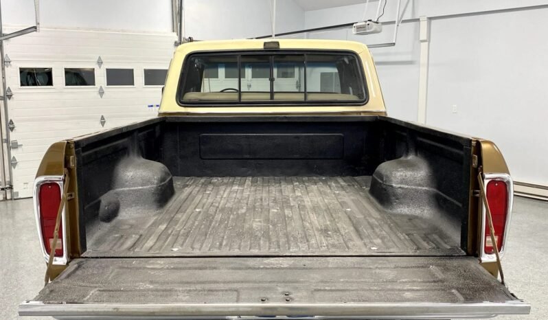 
								1979 Ford F-250 Ranger XLT Crew Cab full									