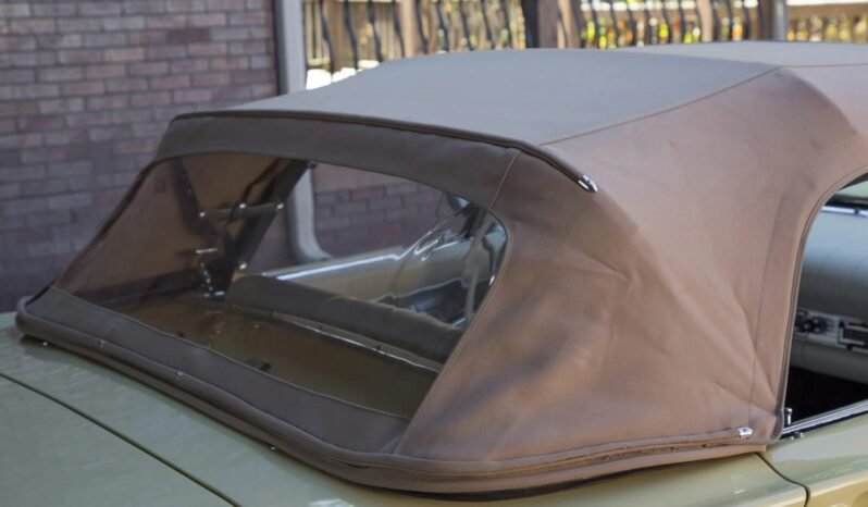 
								1957 Ford Thunderbird E-Code V8 full									