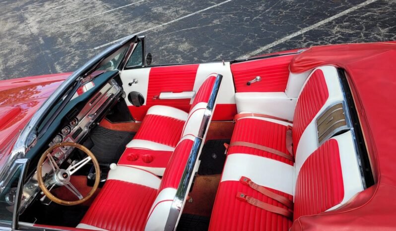 
								1965 Pontiac Bonneville Convertible 400CI V8 full									