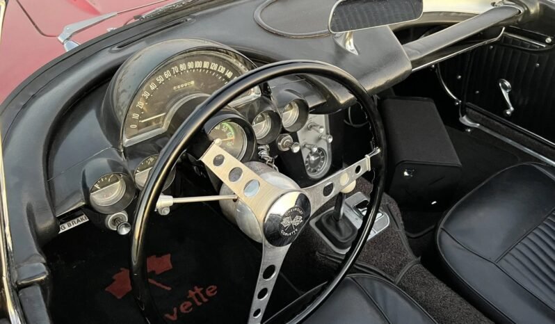 
								1962 Chevrolet Corvette Soft Top full									