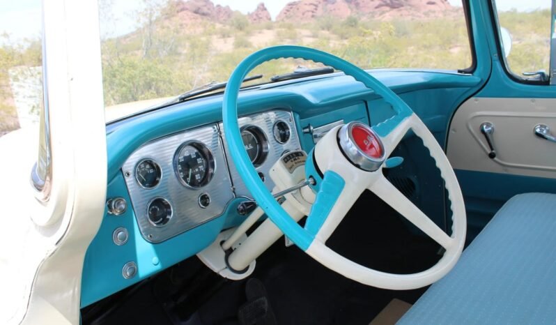 
								1956 GMC Suburban P100 full									