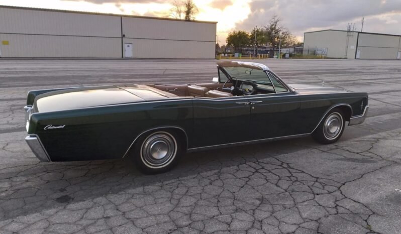 
								1966 Lincoln Continental Convertible full									