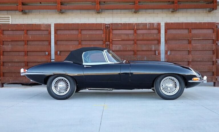 
								1967 Jaguar XKE Series I Black full									