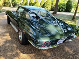 1967 Chevrolet C2 Corvette V8
