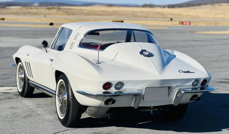 
								1965 Chevrolet Corvette V8 full									