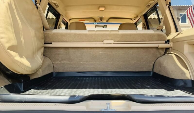 
								1996 Jeep Cherokee Country full									