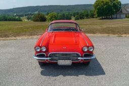 1961 Chevrolet Corvette Fuel-Injected V8