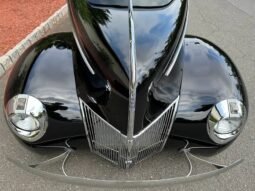 
										1940 Ford Deluxe Coupe 460 V8 full									