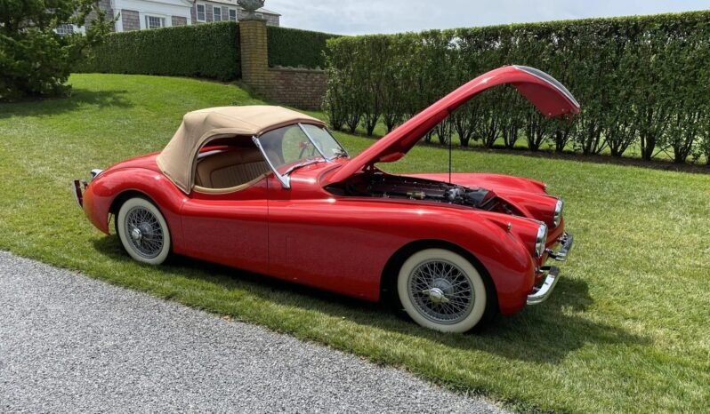
								1954 Jaguar XK120 4-Speed full									