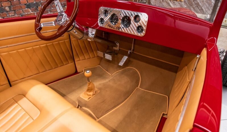 
								1929 Ford Model A Roadster V8 full									