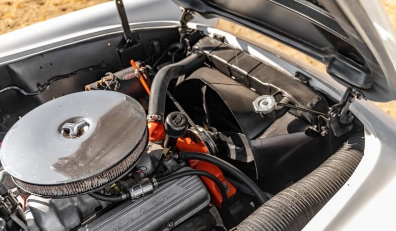 
								1957 Chevrolet Corvette Convertible full									