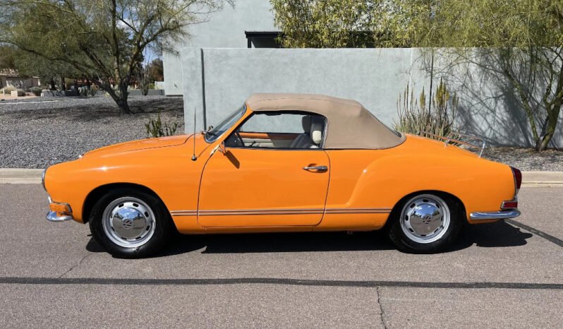 
								1971 Volkswagen Karmann Ghia full									