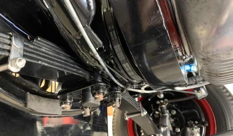 
								1932 Ford 3-Window Coupe Hot Rod full									