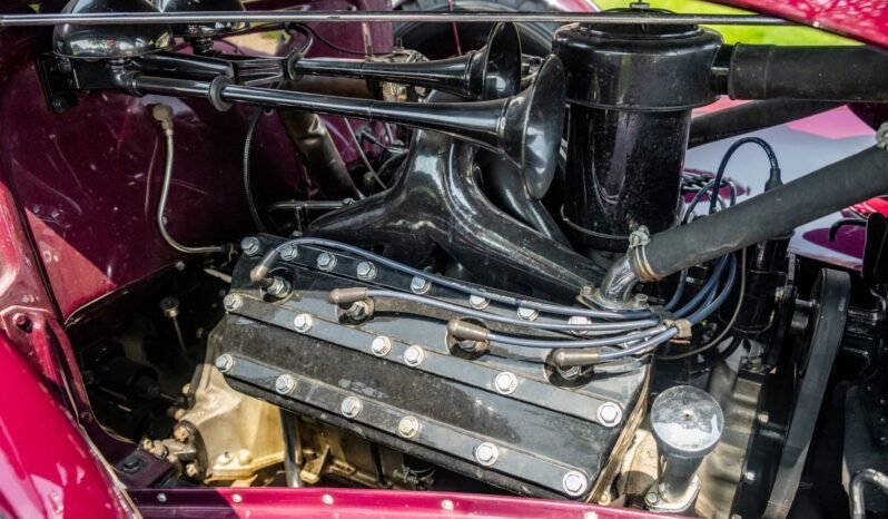 
								1935 Cadillac Model 355-D V8 full									