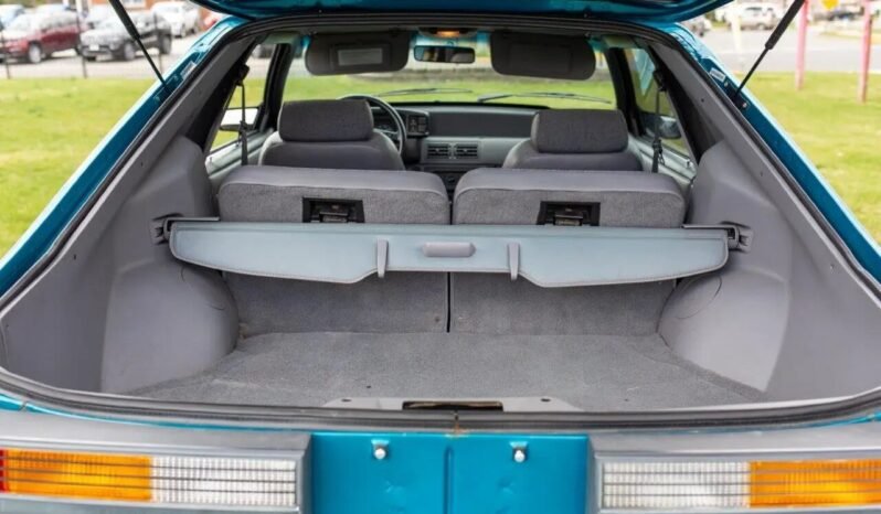 
								1993 Ford Mustang Cobra SVT full									