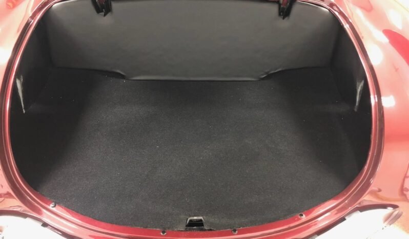 
								1957 Chevrolet Corvette Convertible 327CI V8 full									