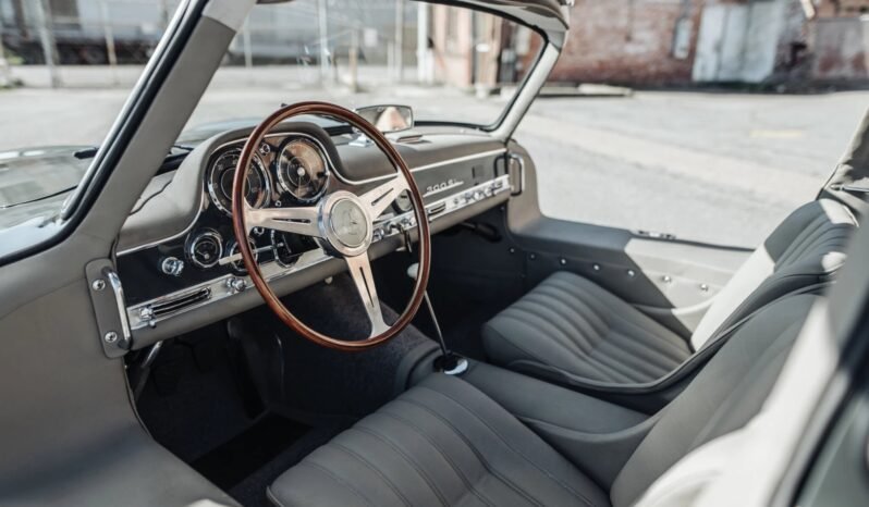 
								1956 Mercedes-Benz 300SL Gullwing full									