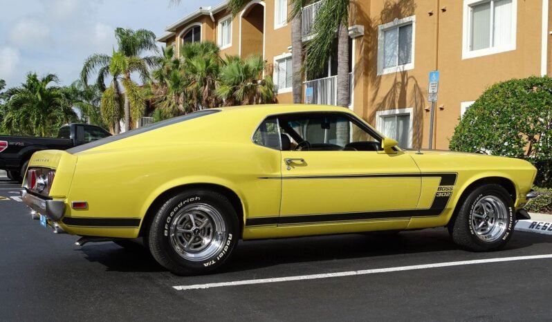 
								1969 Ford Mustang Boss 302 Bright Yellow full									