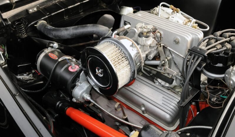 
								1957 Chevrolet Corvette Fuel Injected V8 full									