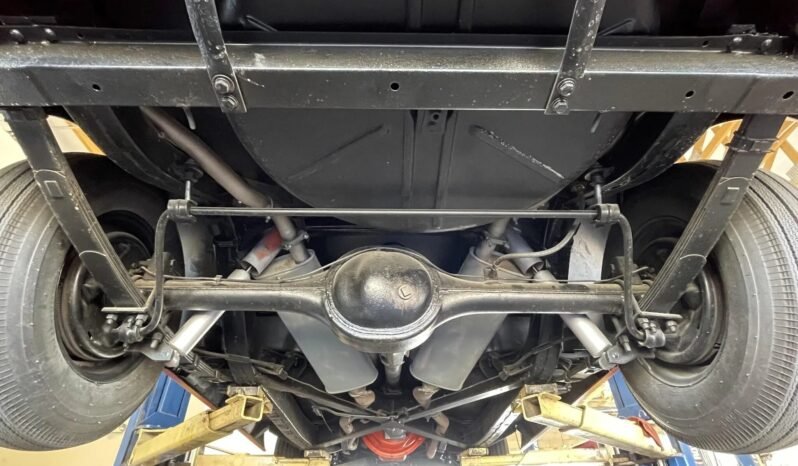 
								1960 Chevrolet Corvette Convertible V8 full									