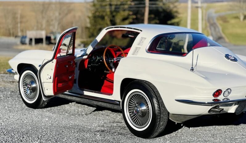 
								1965 Chevrolet Corvette V8 full									