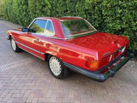 1988 Mercedes-Benz 560SL