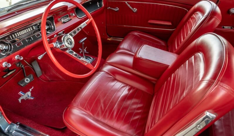 
								1965 Ford Mustang Convertible C-Code V8 full									