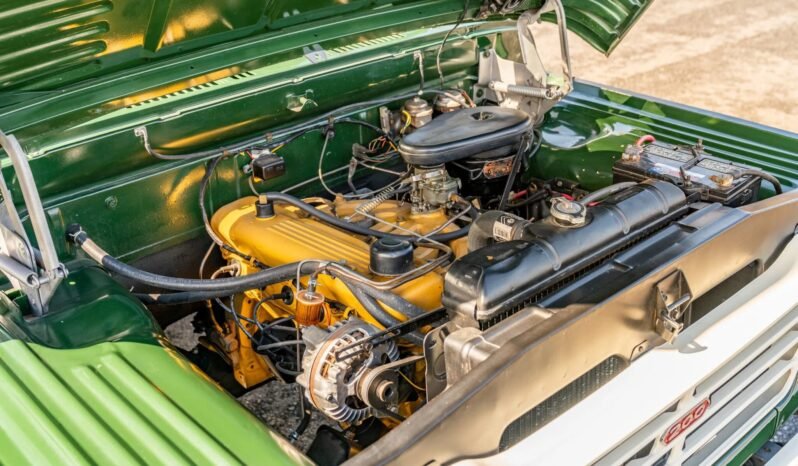 
								1962 Dodge W200 Power Wagon full									