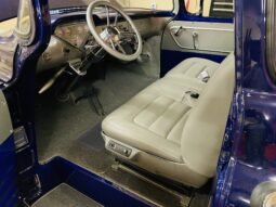 
										1957 Chevrolet 3100 Big Window V8 full									