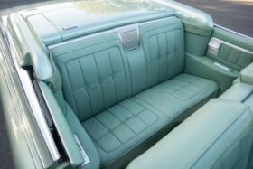 1960 Cadillac Eldorado V8 Biarritz