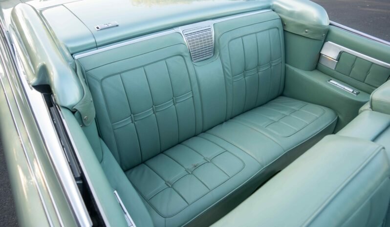 
								1960 Cadillac Eldorado V8 Biarritz full									