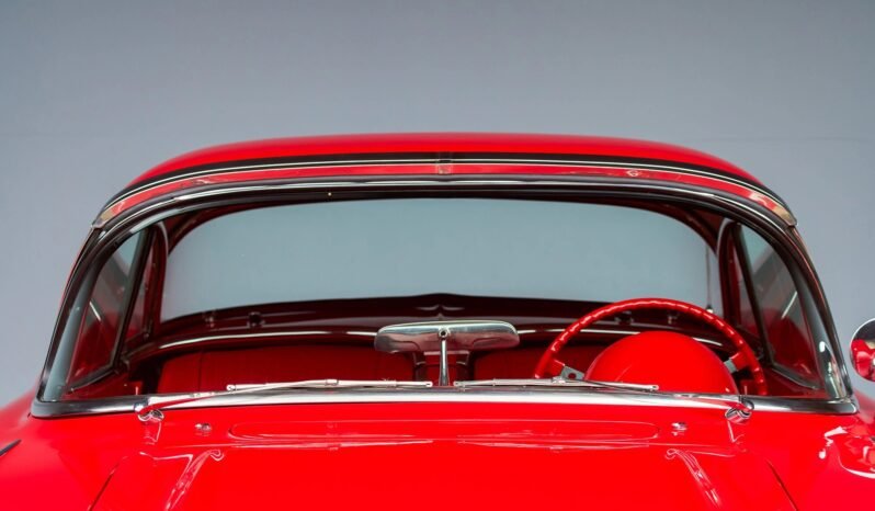 
								1962 Chevrolet Corvette C1 Roadster full									