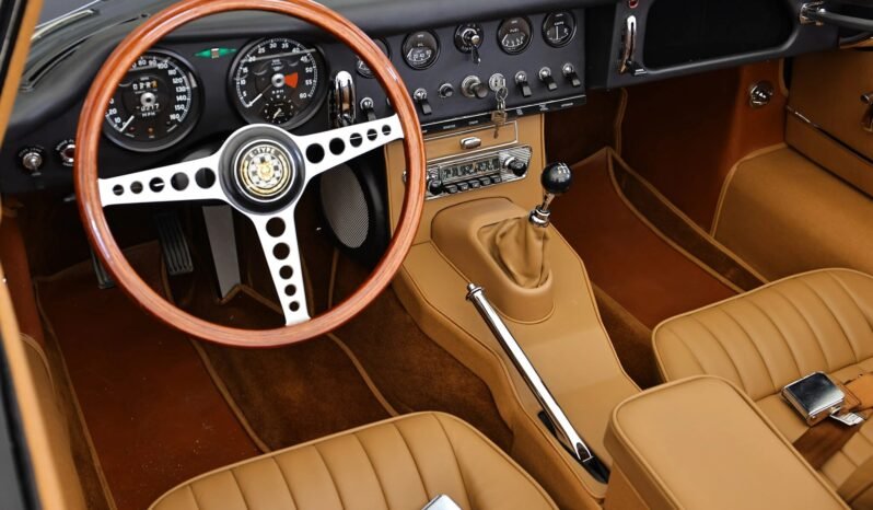 
								1966 Jaguar XKE Series I full									