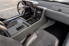 1982 DeLorean DMC-12 V6