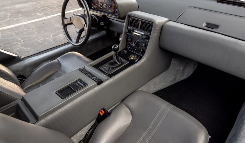 
								1982 DeLorean DMC-12 V6 full									