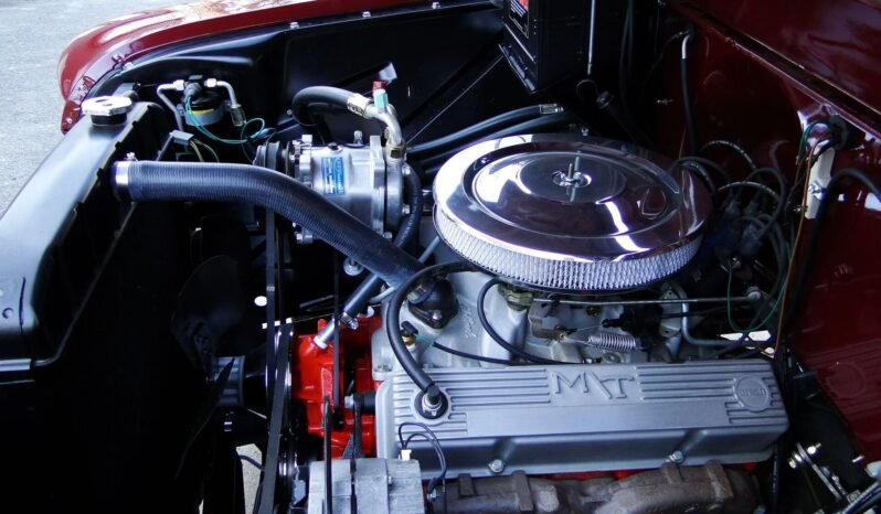 
								1957 Chevrolet 3100 V8 full									