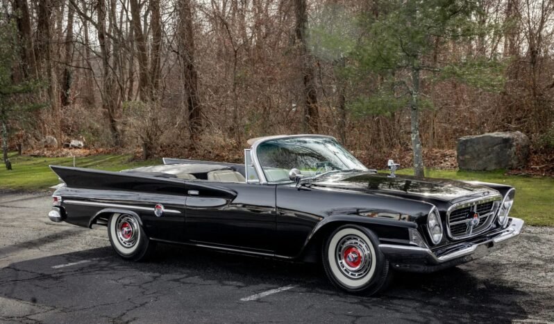 
								1961 Chrysler 300G Black full									