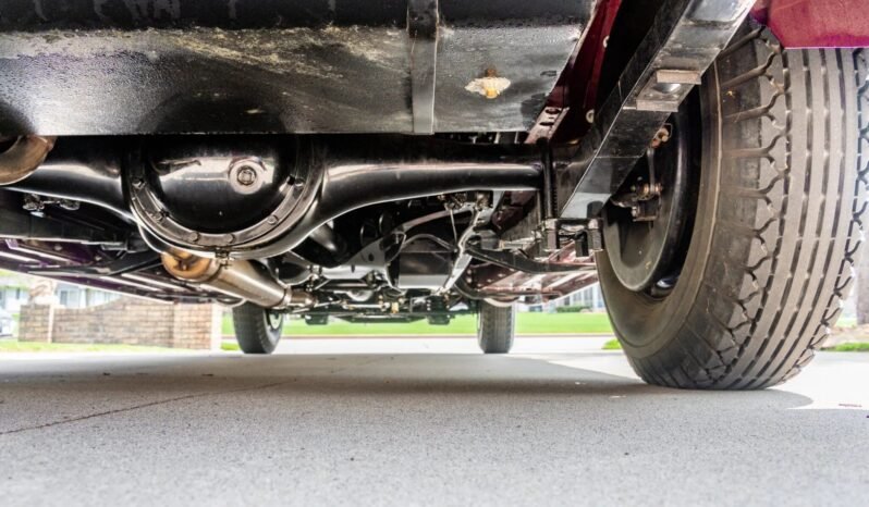 
								1935 Cadillac Model 355-D V8 full									