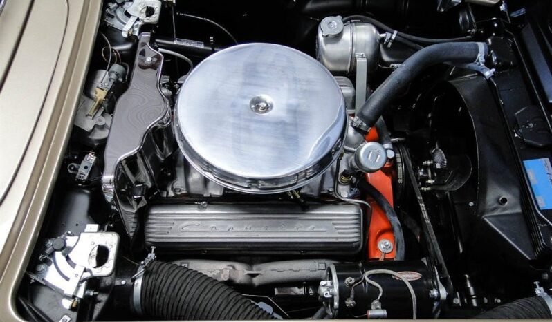 
								1962 Chevrolet Corvette Fuelie full									