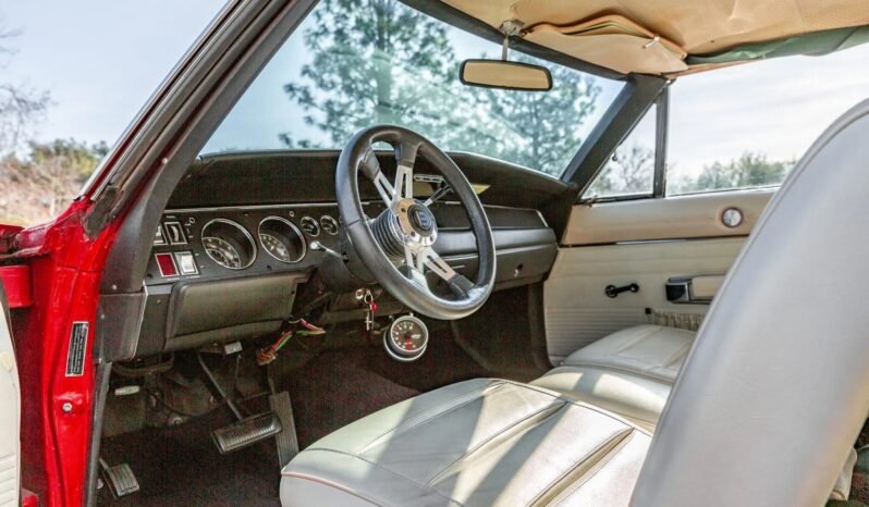 
								1968 Dodge Charger V8 full									