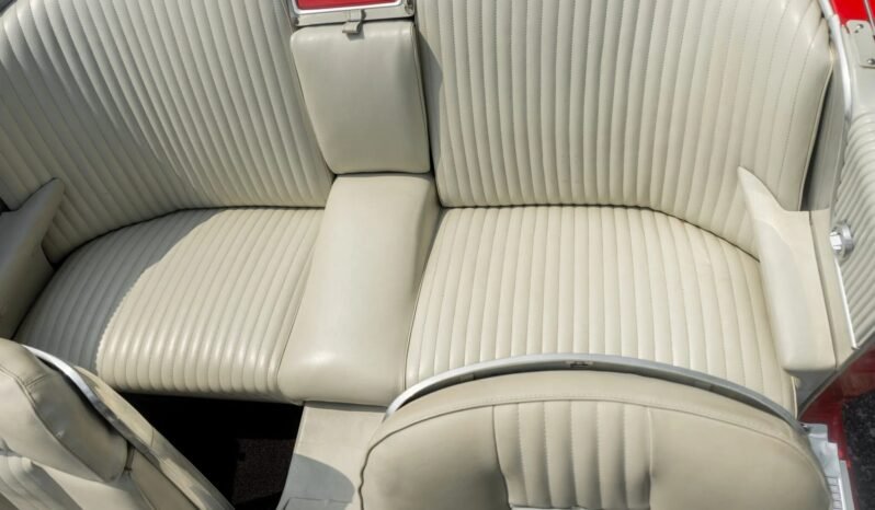 
								1964 Ford Thunderbird Convertible full									