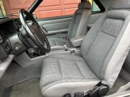 
										1993 Ford Mustang SVT Cobra 5-Speed full									