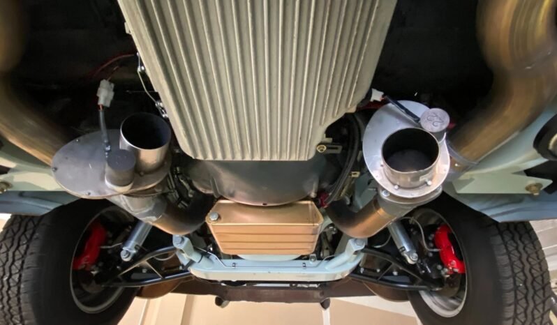 
								1949 Buick Model 56-S Super Sedanet full									