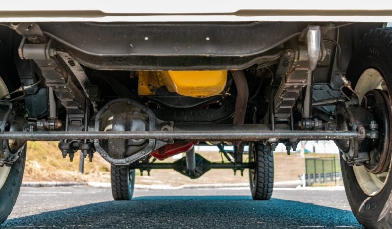 
								1962 Dodge W200 Power Wagon full									