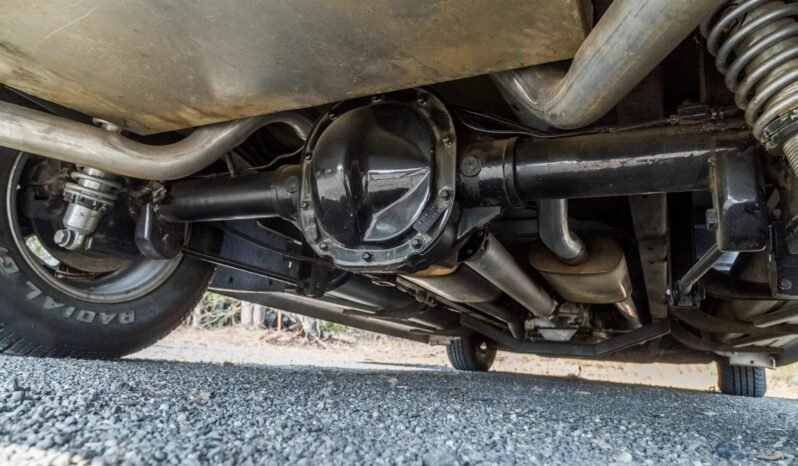 
								1950 Ford F-1 Pickup V8 full									